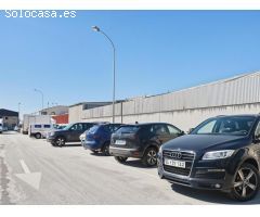Nave Comercial en Poligono El Pino Sevilla