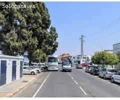 Nave Comercial en Poligono El Pino Sevilla