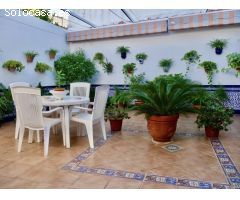 Casa Adosada en Coria con Garaje y Patio