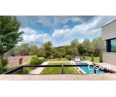 CHALET CONTEMPORÁNEO DE DISEÑO