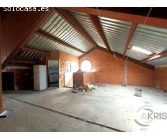 Pareado en venta en Nambroca de 240 m2