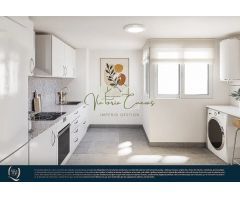 Apartamento en Venta en Torre Del Mar Málaga