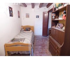 CASA  EN ARTÈS PARA REFORMAR PARA GRANDES FAMILIAS O PARA HACER 6 APARTAMENTOS. IDEAL INVERSORES