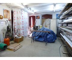 CASA  EN ARTÈS PARA REFORMAR PARA GRANDES FAMILIAS O PARA HACER 6 APARTAMENTOS. IDEAL INVERSORES