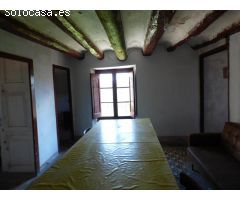 CASA  EN ARTÈS PARA REFORMAR PARA GRANDES FAMILIAS O PARA HACER 6 APARTAMENTOS. IDEAL INVERSORES