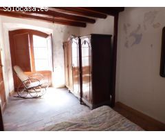 CASA  EN ARTÈS PARA REFORMAR PARA GRANDES FAMILIAS O PARA HACER 6 APARTAMENTOS. IDEAL INVERSORES