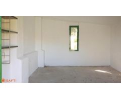 Casa de campo sobre finca rústica, más de 10.000m2.