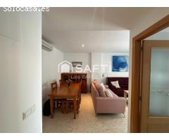 Luminoso apartamento con terraza, garaje y piscina en Playa de Gandía
