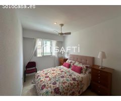 Luminoso apartamento con terraza, garaje y piscina en Playa de Gandía