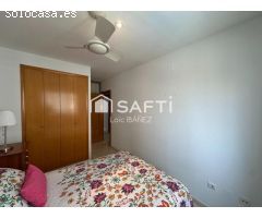 Luminoso apartamento con terraza, garaje y piscina en Playa de Gandía