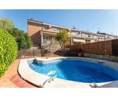 Chalet Adosado en Sevilla La Nueva