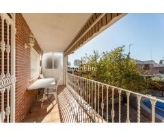 Chalet Adosado en Sevilla La Nueva