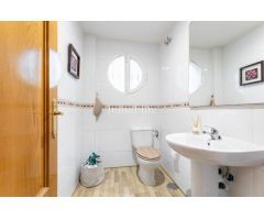 Chalet Adosado en Sevilla La Nueva