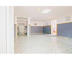 Espectacular chalet independiente en Alcalá de Guadaíra, en urbanización Las Juncosas!!!!
