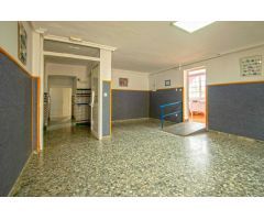 Espectacular chalet independiente en Alcalá de Guadaíra, en urbanización Las Juncosas!!!!