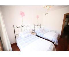 Casa amplia versátil en Ronda: 3 plantas, 3 terrazas,1 patio, ideal inversión o familia