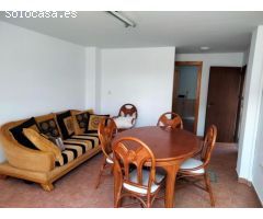 Chalet independiente con piscina privada y jardín