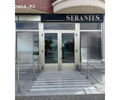Amplio y atractivo local comercial en Palencia.