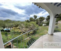 Casa-Chalet en Venta en Alicante Alicante