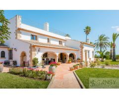 Casa-Chalet en Venta en Alicante Alicante