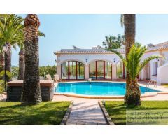 Casa-Chalet en Venta en Alicante Alicante