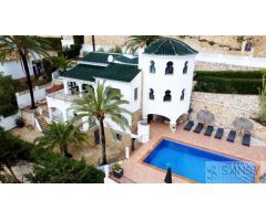 Casa-Chalet en Venta en Alicante Alicante