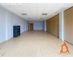 Espacio de trabajo listo para entrar o rentabilizar desde el primer día