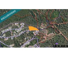 TERRENO DE 4215M2 EDIFICABLE EN CERVELLO.