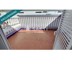 ¡Fantástico adosado en venta en la Barriada de Llera!