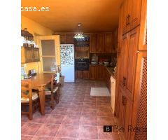 ADOSADO CON AMPLIO PATIO EN LA ZONA DE MONTEMAR (TORREMOLINOS)