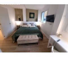 Apartamento de lujo nuevo a estrenar en el centro de Sitges.