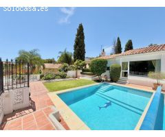 Adosada en Venta en Fuengirola Málaga