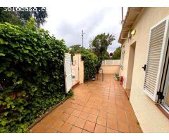 Oportunidad! Planta baja con patio privado, parking en la puerta y posibilidad de ampliar