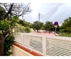 Oportunidad! Planta baja con patio privado, parking en la puerta y posibilidad de ampliar