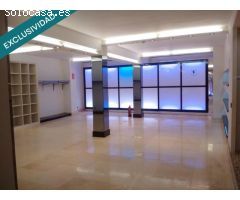 Amplio Local comercial en zona exclusiva de Barcelona