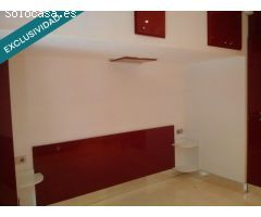 Amplio Local comercial en zona exclusiva de Barcelona