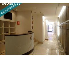 Amplio Local comercial en zona exclusiva de Barcelona