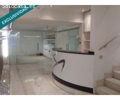 Amplio Local comercial en zona exclusiva de Barcelona