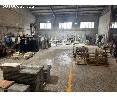 Nave industrial en Monovar