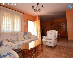 Casa en Villamartin, área 95 m2
