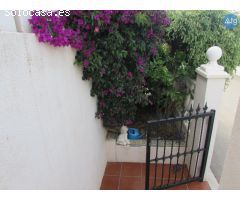 Adosado en La Zenia, 2 dormitorios
