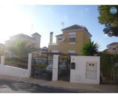 Casa en Alicante, 3 dormitorios, 120 m2