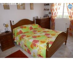 Villa en Alicante, 4 dormitorios, área 220 m2
