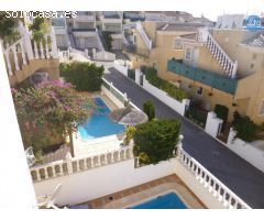 Casa en Villamartin, área 220 m2