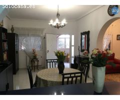 Villa en Torrevieja, al mar 5000 m