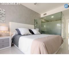 Bungalo cerca del lago en Torrevieja