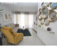 Bungalo cerca del lago en Torrevieja