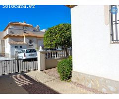 Adosado en Playa Flamenca, 3 dormitorios, 80 m2