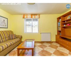 Villa con piscina privada en Torrevieja
