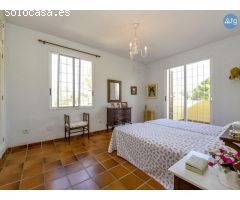 Villa en Dehesa de Campoamor, 4 dormitorios, 223 m2